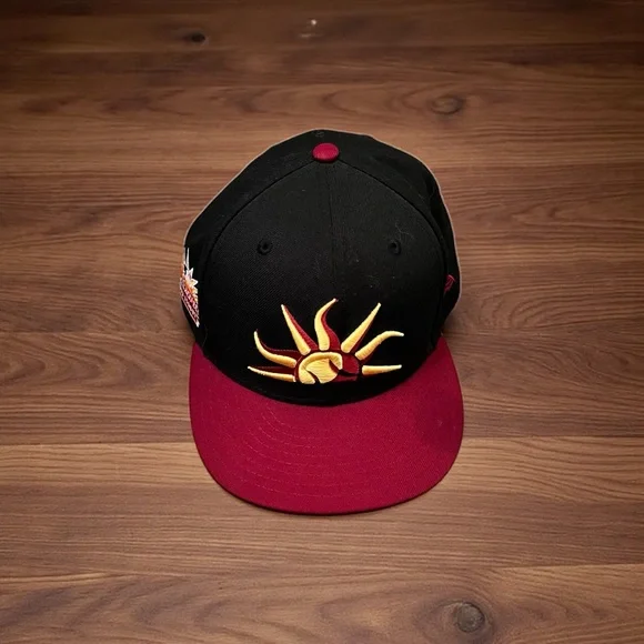 New Era 59FIFTY Cap - Picture 1 of 5